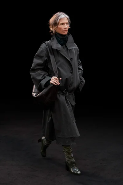 Look 13